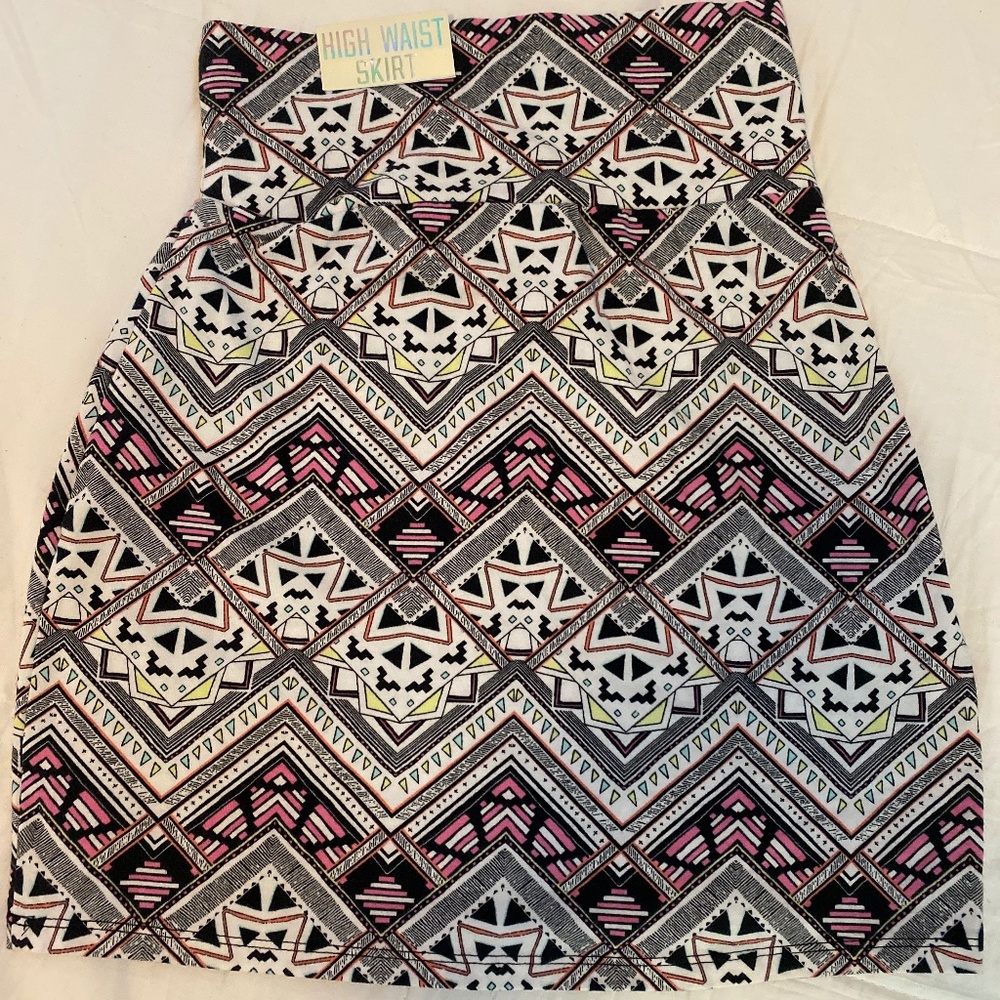 PINK Victoria’s Secret skirt